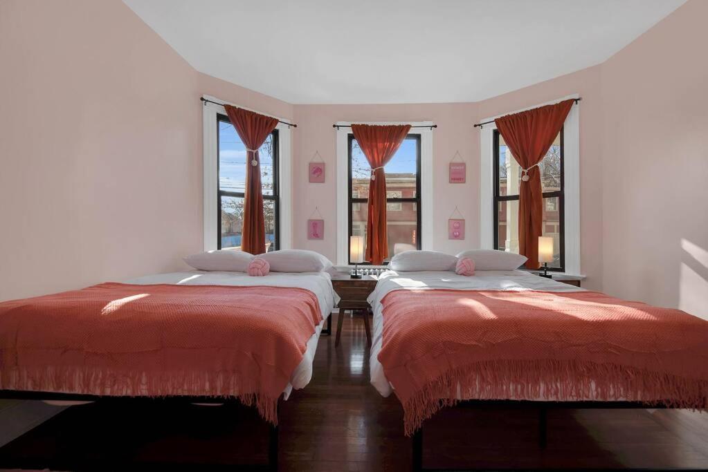 Peachy Paradise In East Rock Near Dt/Yale نيو هافن المظهر الخارجي الصورة